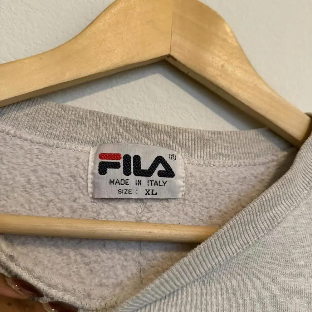 Vintage 90s Fila Grey Crewneck Sweatshirt - Picture 4 of 5